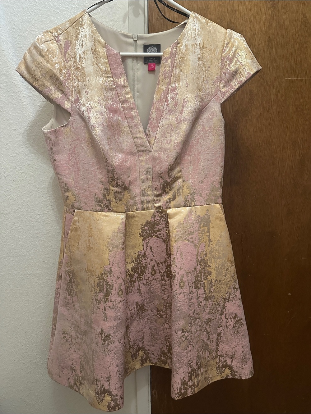 Vince Camuto Pink and Gold Metallic V-Neck Fit & Flare Dress